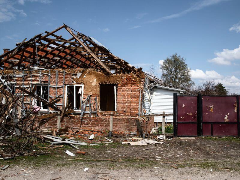 Co zrobić z materiałami po rozbiórce domu?